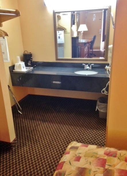 Americas Best Value Inn Forest Chambre photo